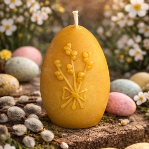 Свещ яйце с лавандула